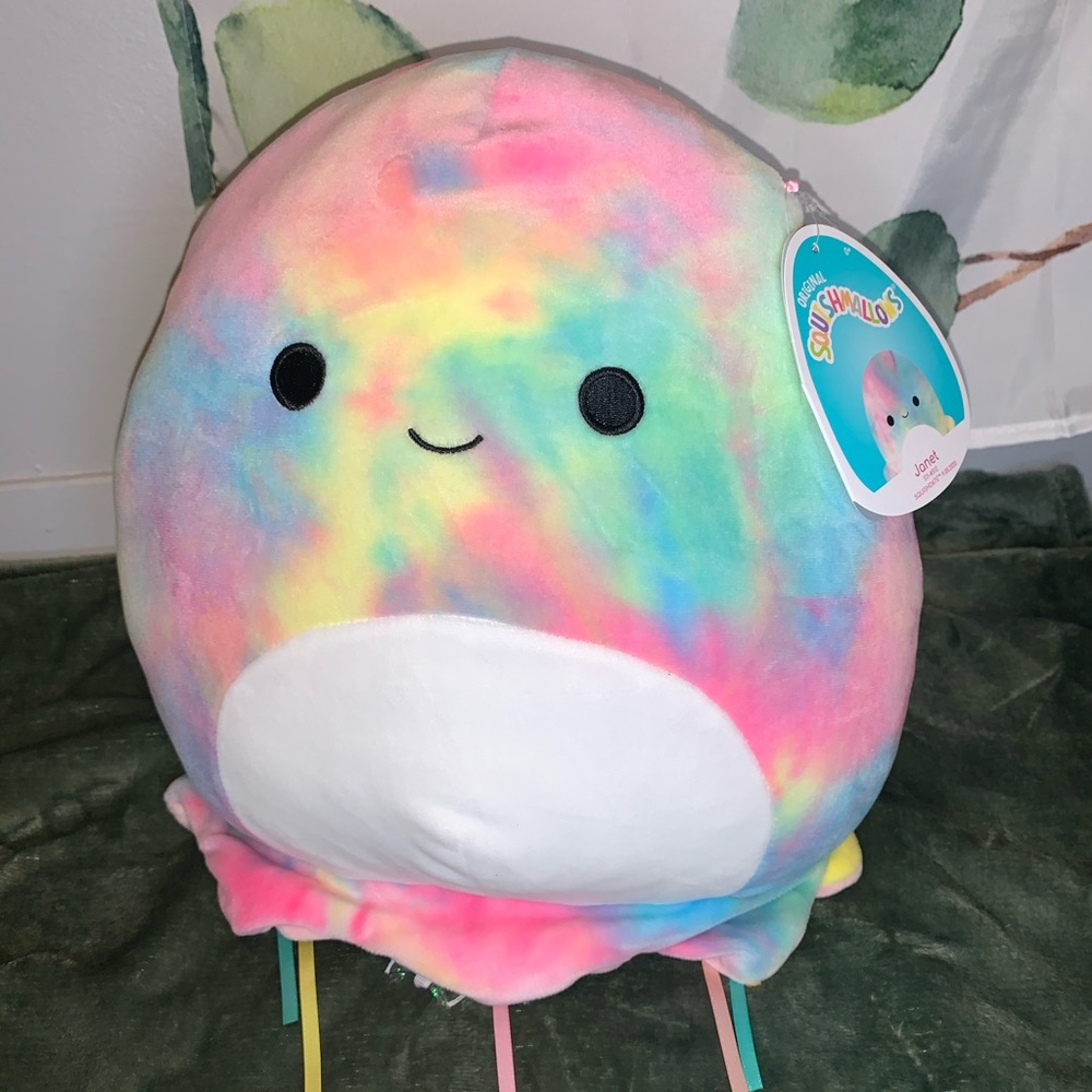 NWT 11” Janet the Jellyfish Squishmallow